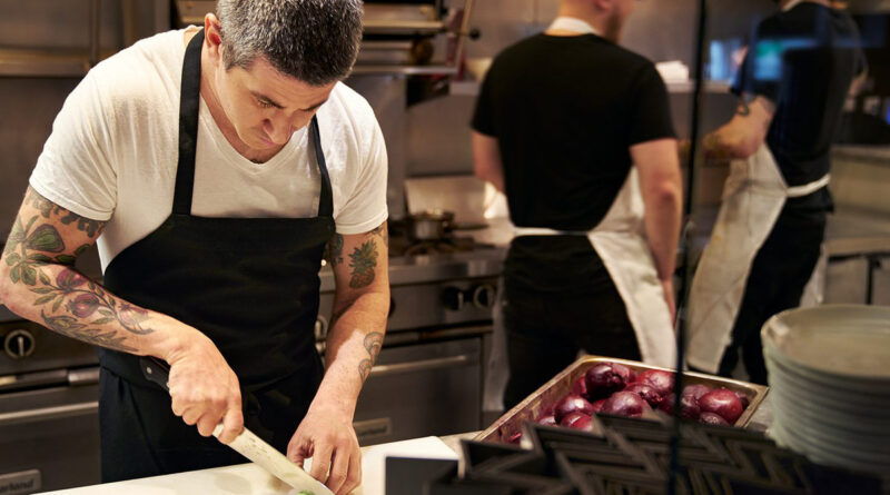 From Line Cooks to Sommeliers: The Diverse Range of Food Service Jobs in NYC